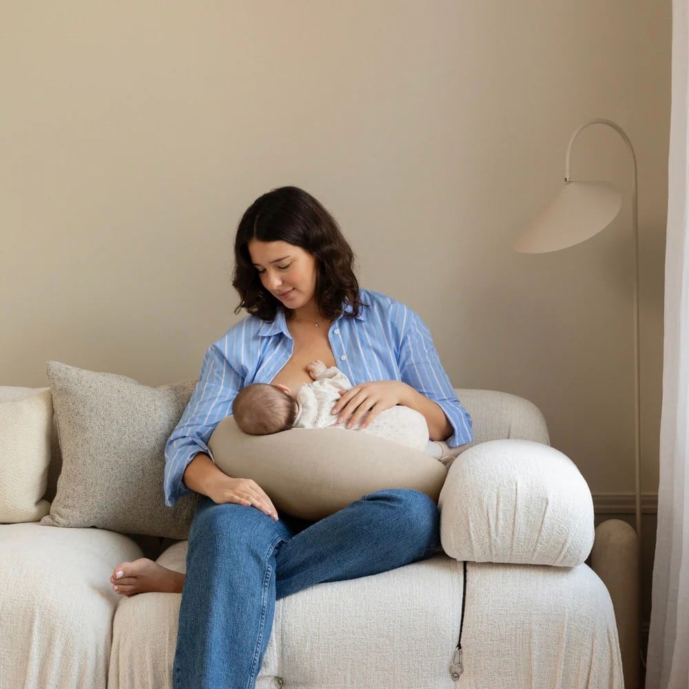 bbhugme ammepute – ergonomisk støtte, softwhite