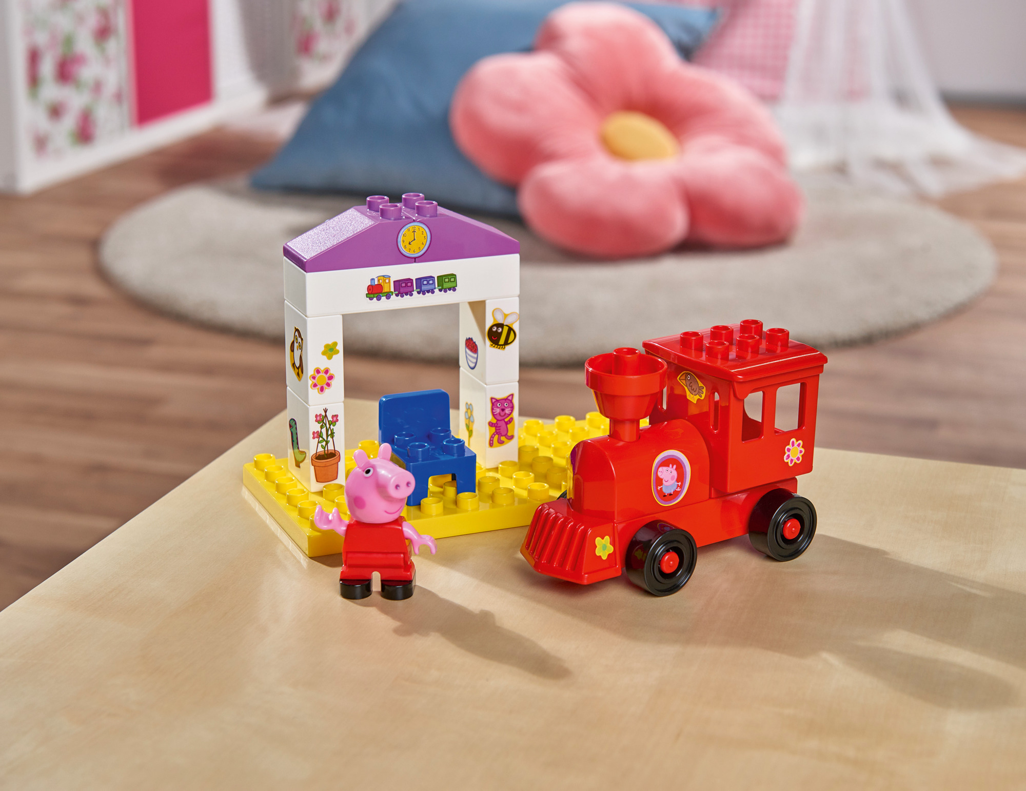 Peppa Gris TrainStop byggesett, multiple