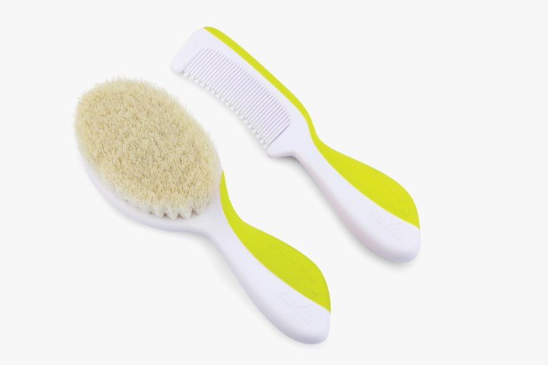 Kam og børste med naturbust Grønn - undefined - 1