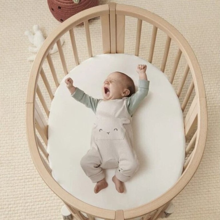 Stokke Sleepi V3 Mini barneseng – fra nyfødt, utvidbar Natur - 11031089-Natural-83cm - 1