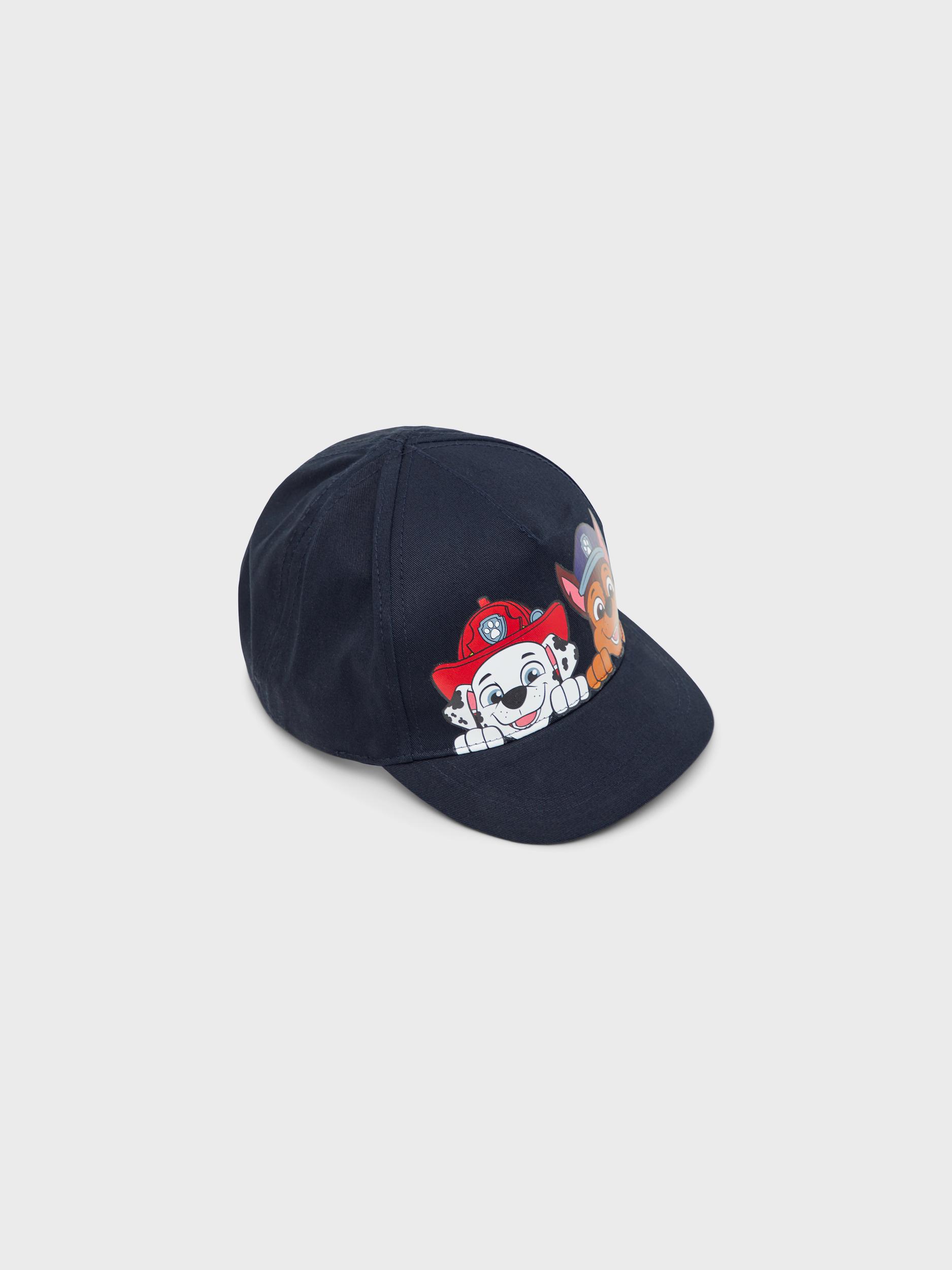 Mørkeblå baseballcaps med Paw Patrol-karakterene Marshall og Chase foran.