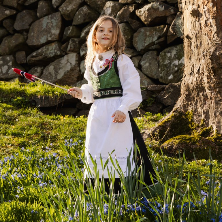 Hardanger festdrakt Grønn - 11035577-Grass-92cm - 1
