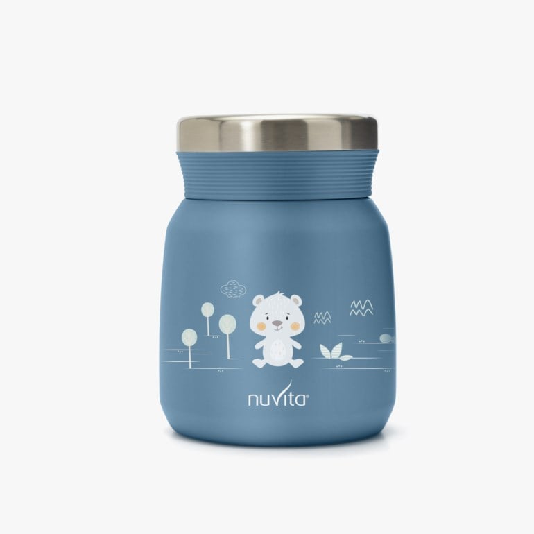 Blå mattermos for baby med sølvlokk, hvit bjørnegrafikk og 'nuvita' logo.