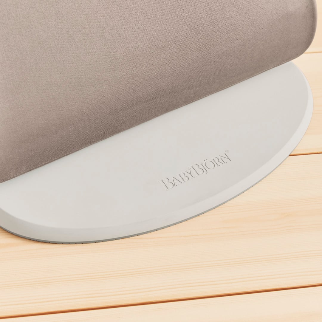BabyBjörn Bouncer Bliss vevd, sandgrey