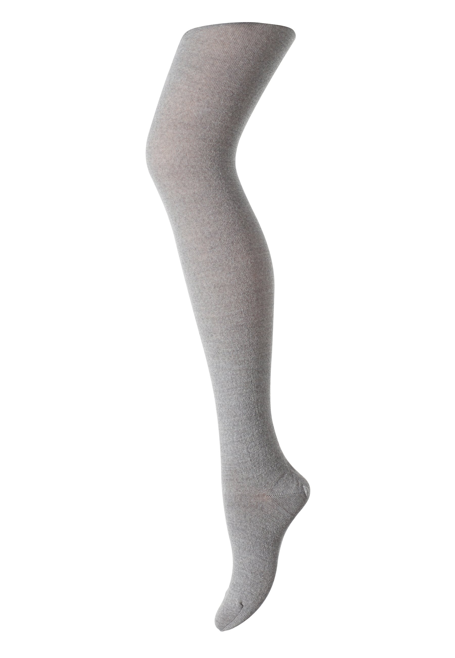 Grå strikkede strømpebukser med ribbet tekstur, vist på et ben fra midtlår til fot.