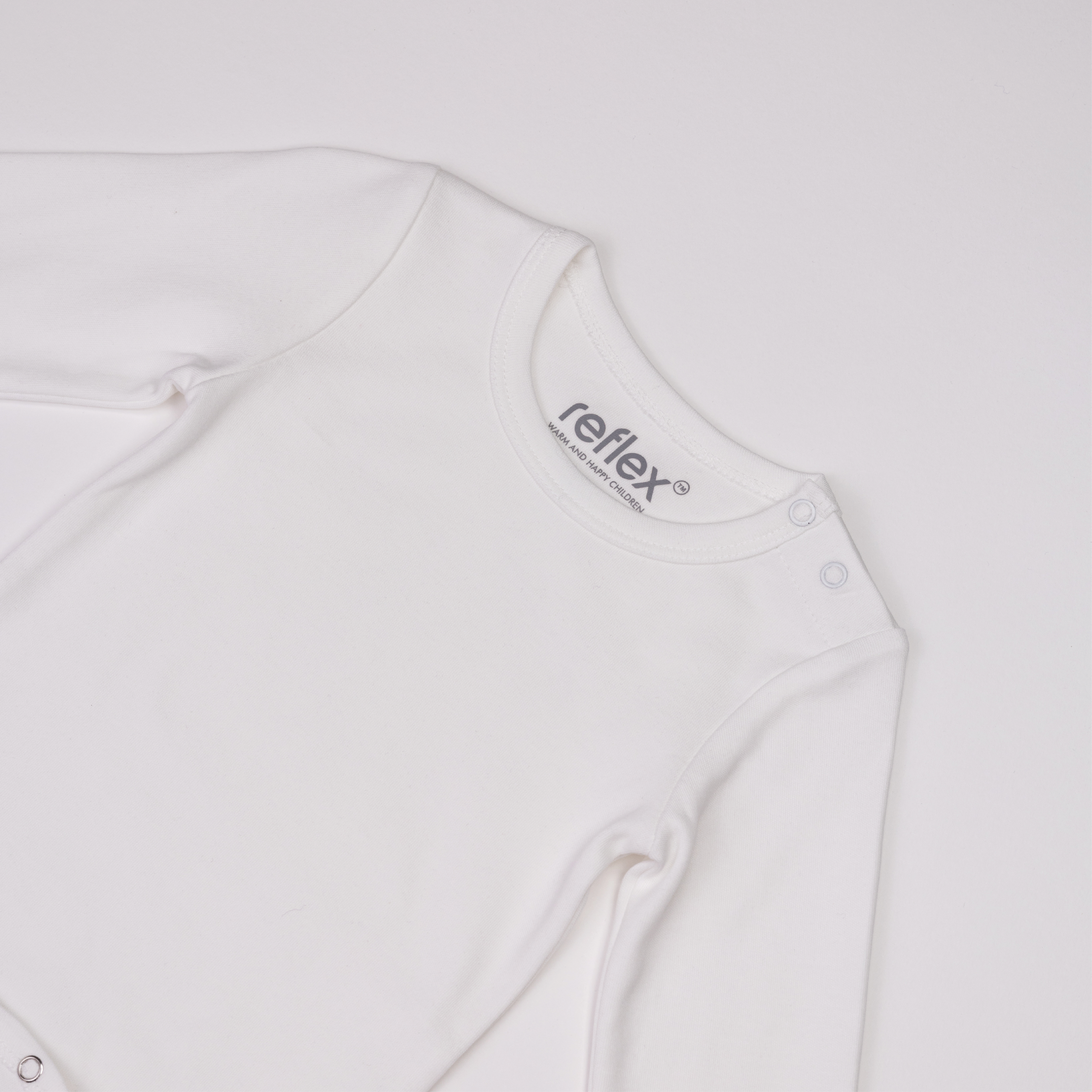 Bruse body, white
