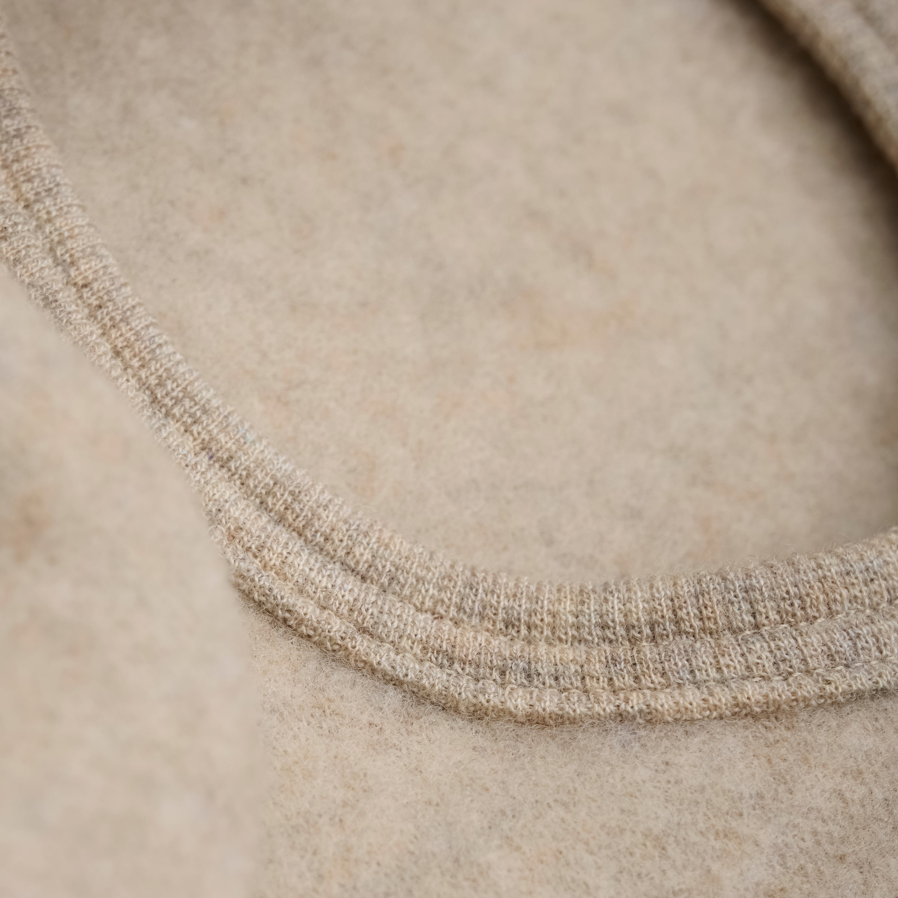 Huttelihut ull/fleece balaclava, camelmelange