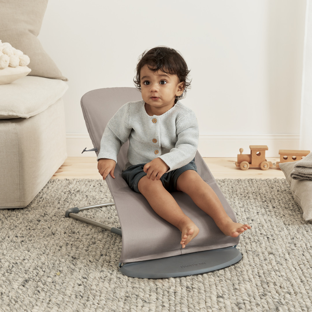BabyBjörn Vippestol Bliss, sandgrey