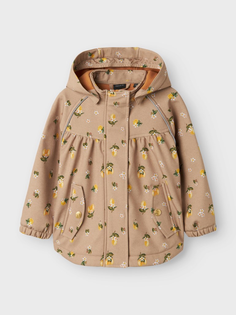 Barns beige hettejakke med sitronmønster, glidelås, trykknapper og klafflommer foran.