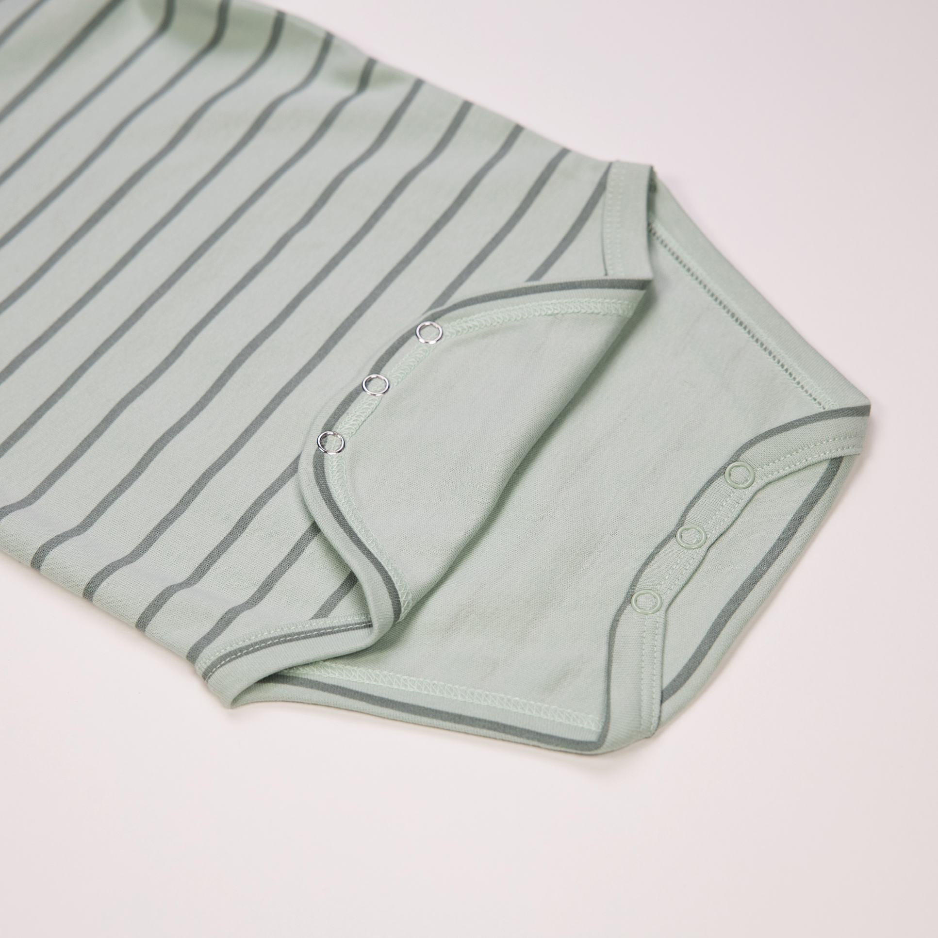 Bruse body, frostgreen
