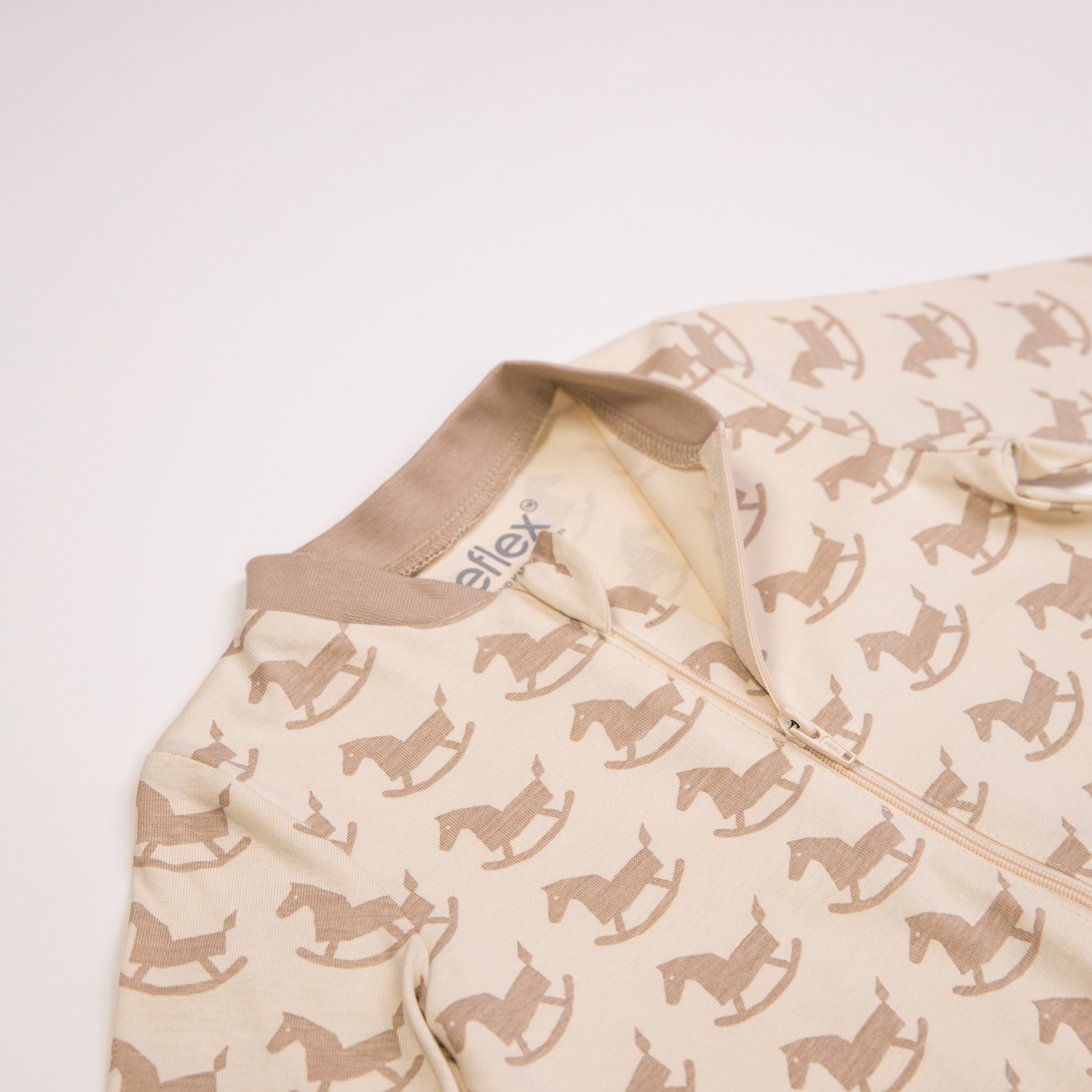 Bruse pyjamas, sand
