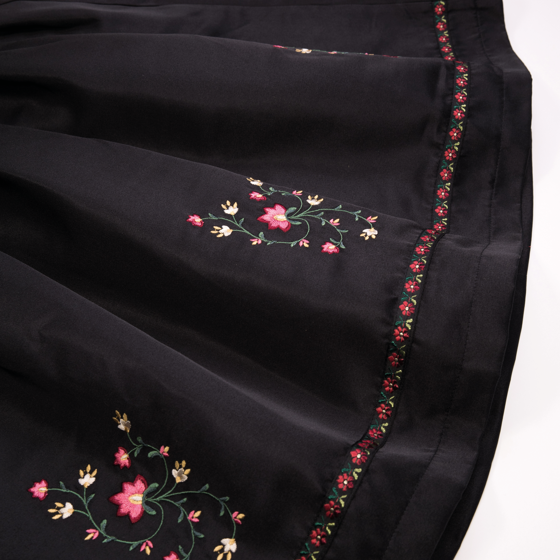 Hardanger festdrakt, black
