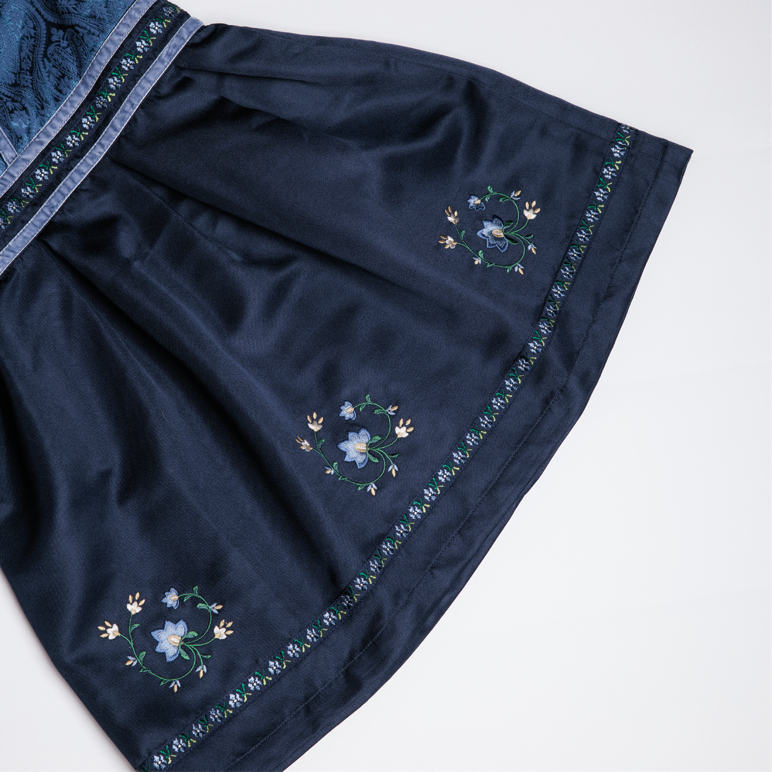Hardanger festdrakt, navy