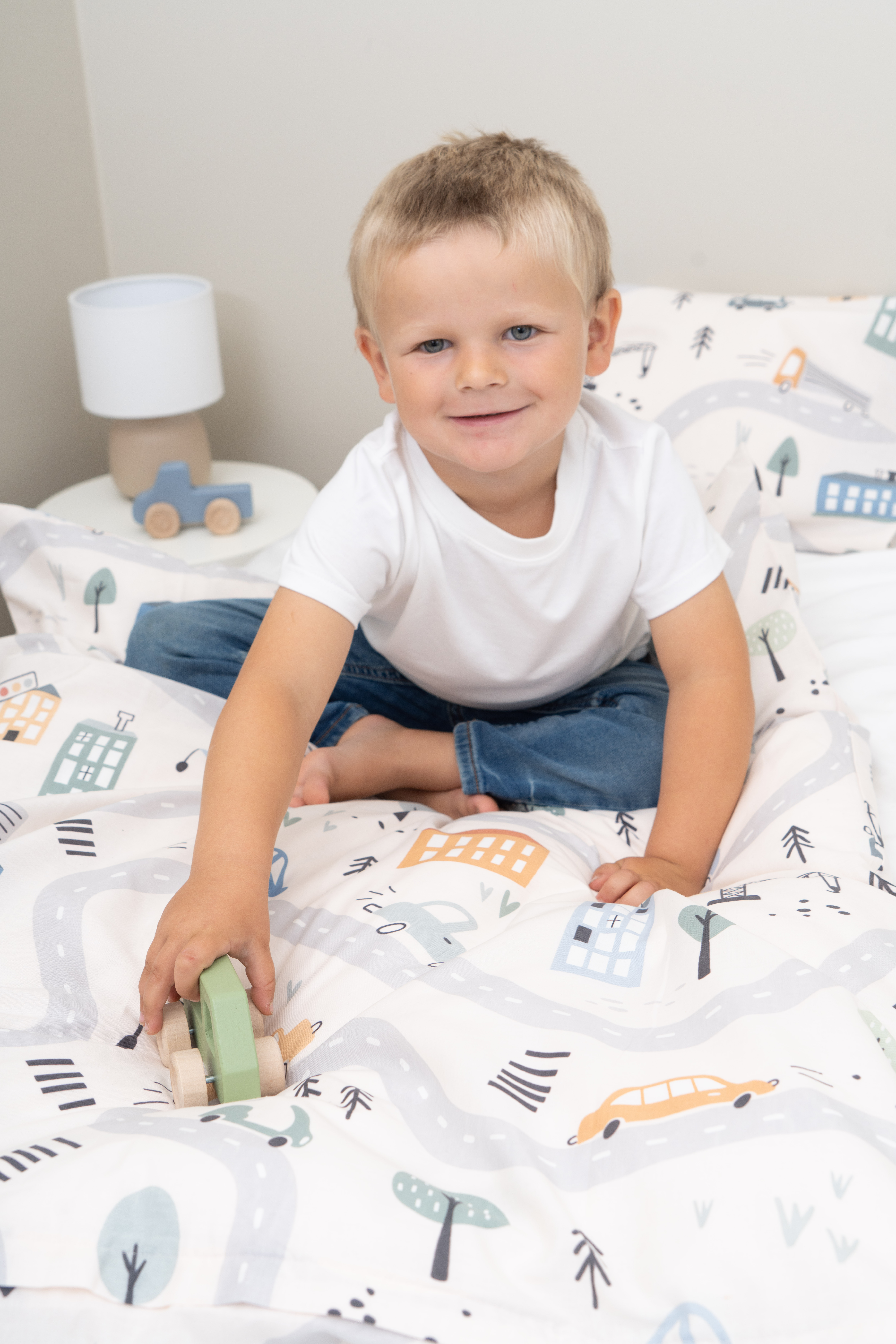 Sengesett Byen Vår, beige