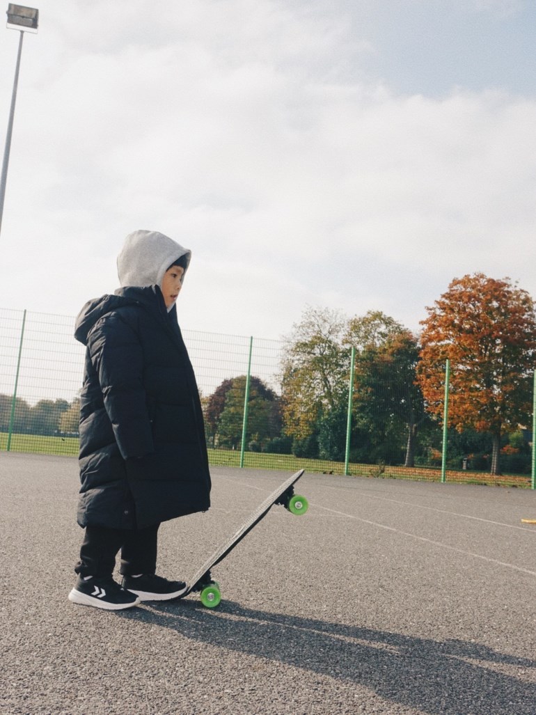 Hummel JR Actus joggesko Sort - 11048567-Anthracite-28 - 1