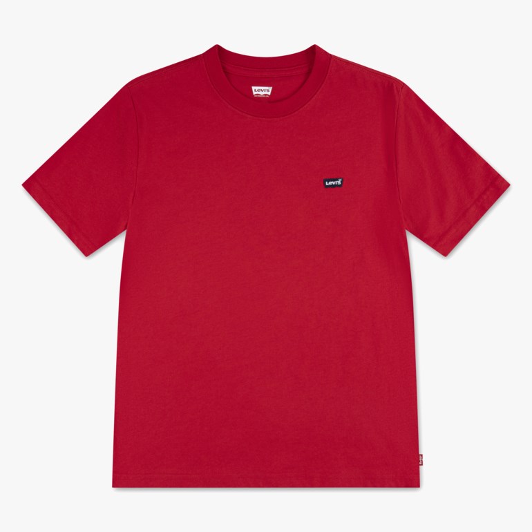 Rød kortermet t-skjorte med rund hals, liten brystlogo, nakkelapp og faldmerke, forfra.