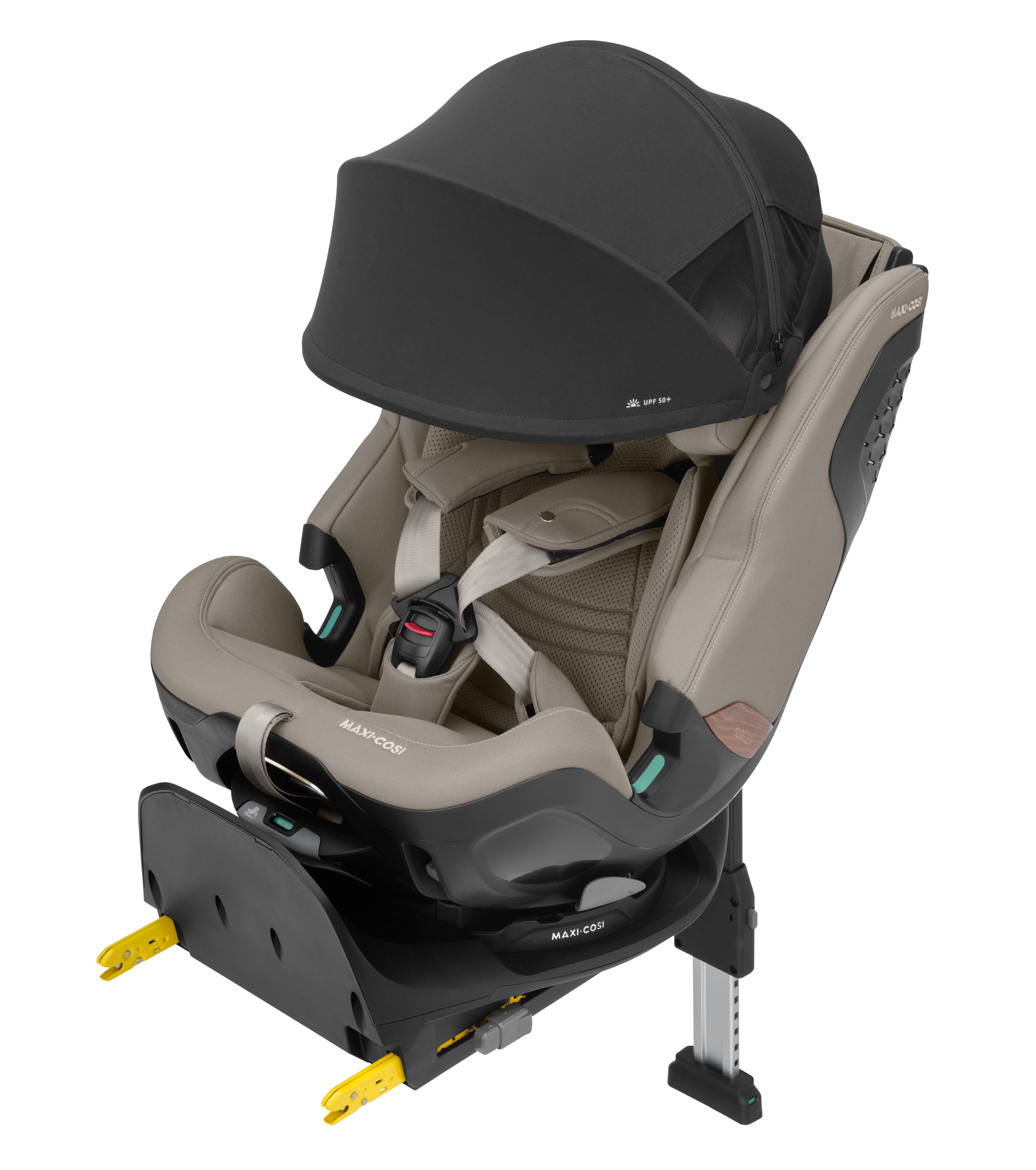 Beige babybilsete med svart solskjerm, 5-punktssele og svart base med gule ISOFIX-fester.