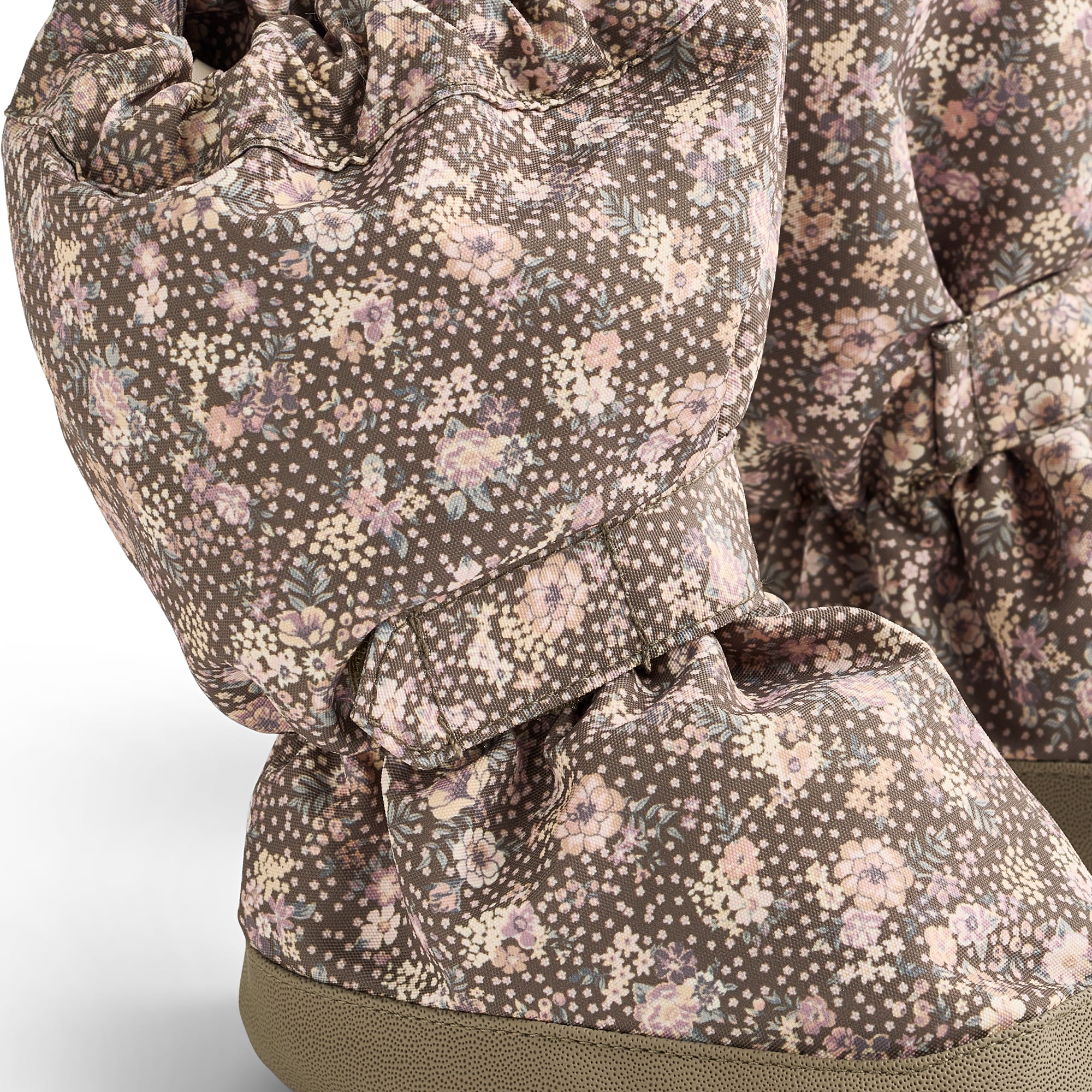 Wheat booties, drywoodsnowflowers