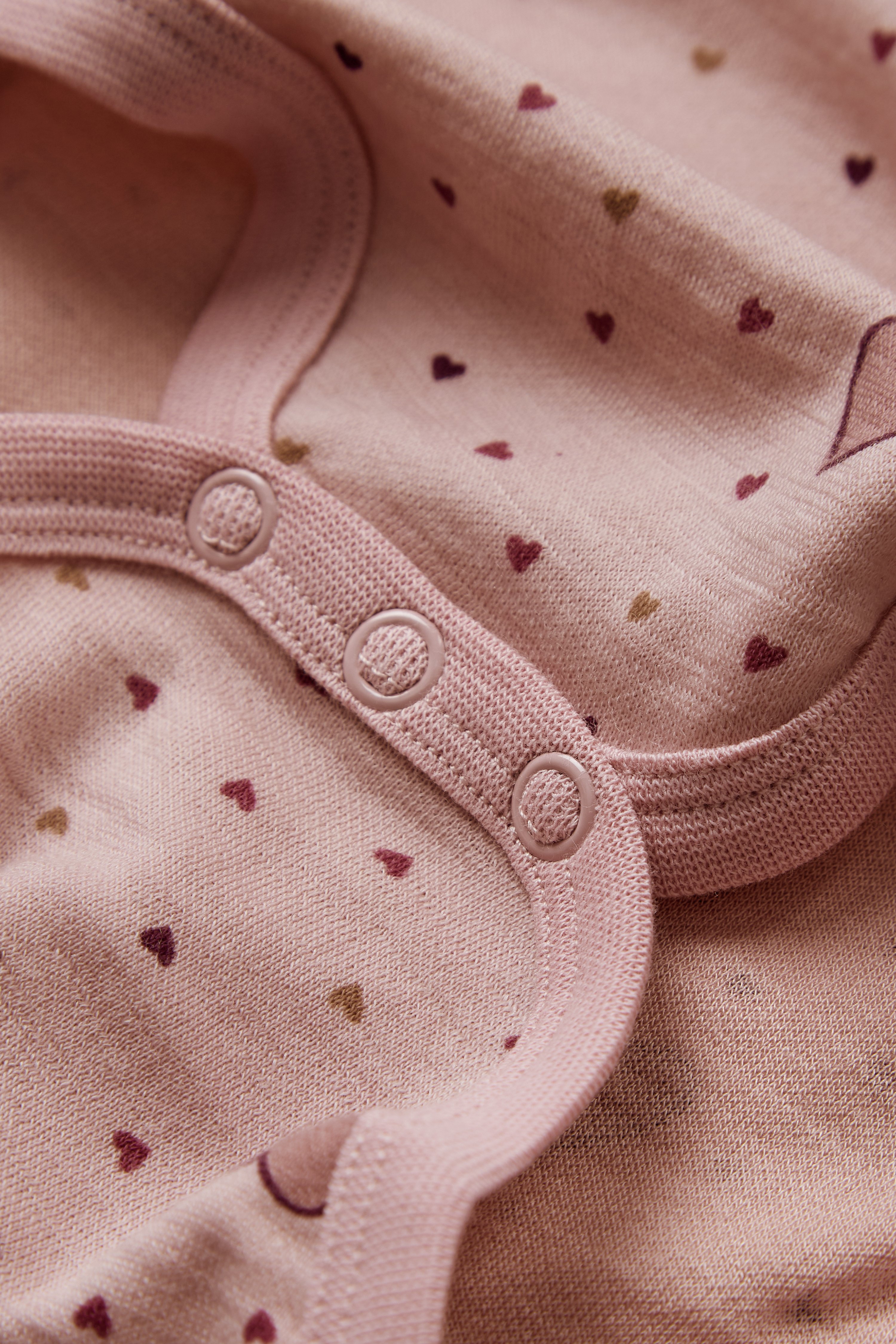 Hust & Claire Baloo ull/bambus body - Hearts, dustyrose