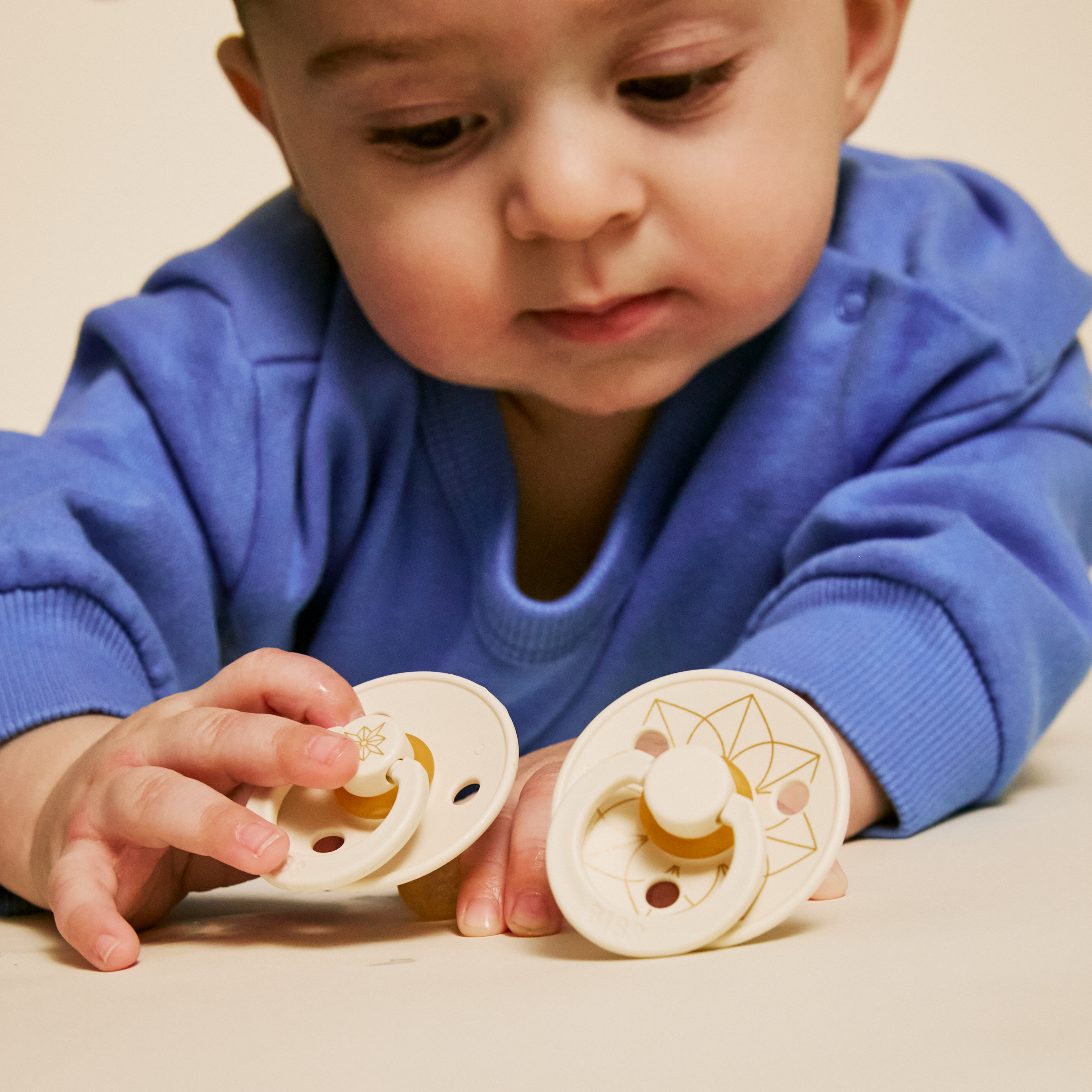 Pacifier Studio Colour 2-pk Noor Latex, ivorygold