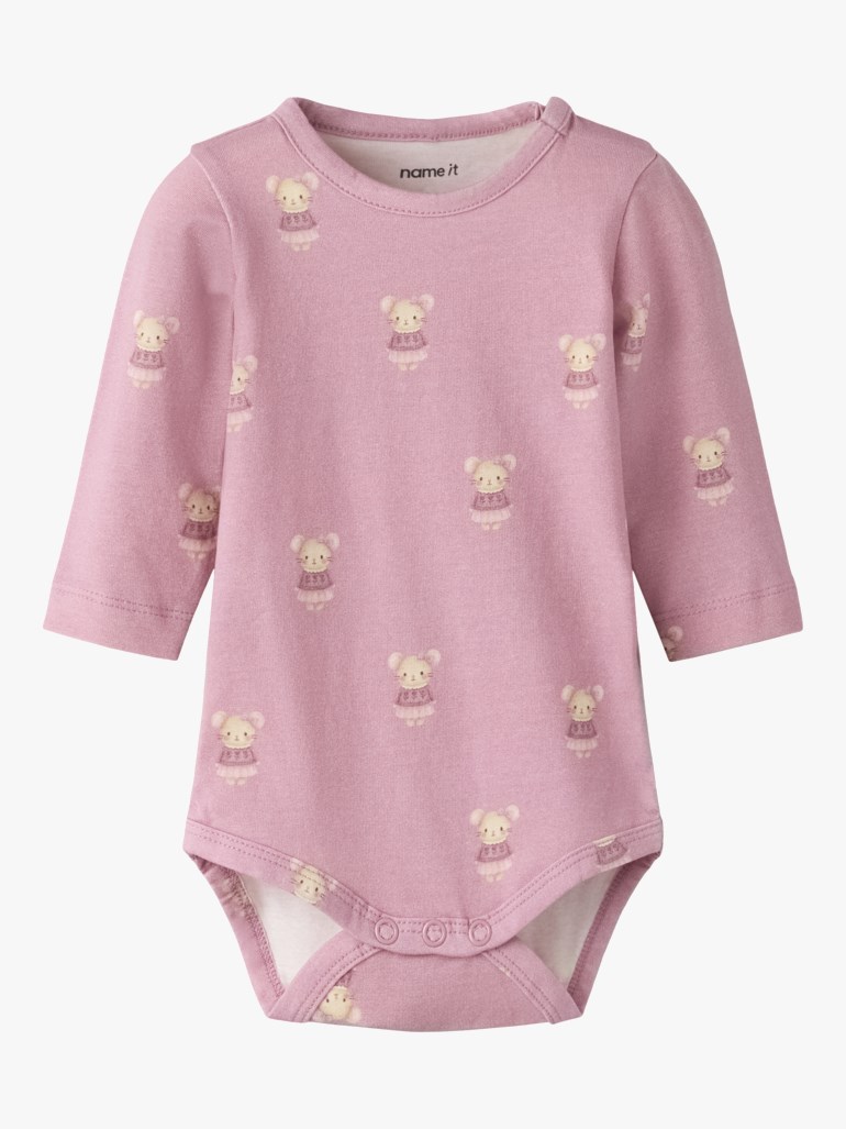Babybody i dus rosa med lang erm, heldekkende mønster av tegneseriemus og trykknapper i skrittet.