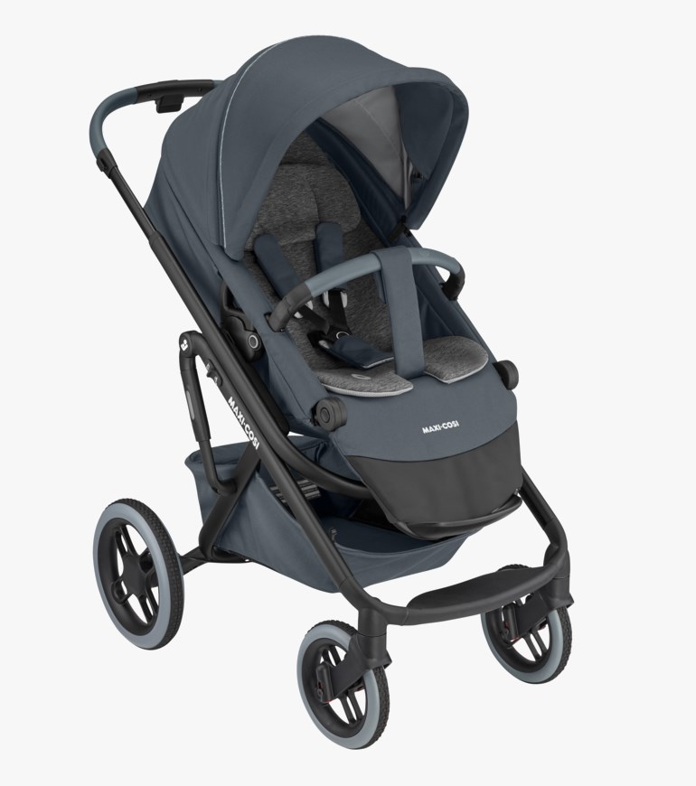 Mørkegrå barnevogn med lysegrå detaljer, sikkerhetssele, kalesje og oppbevaringskurv.