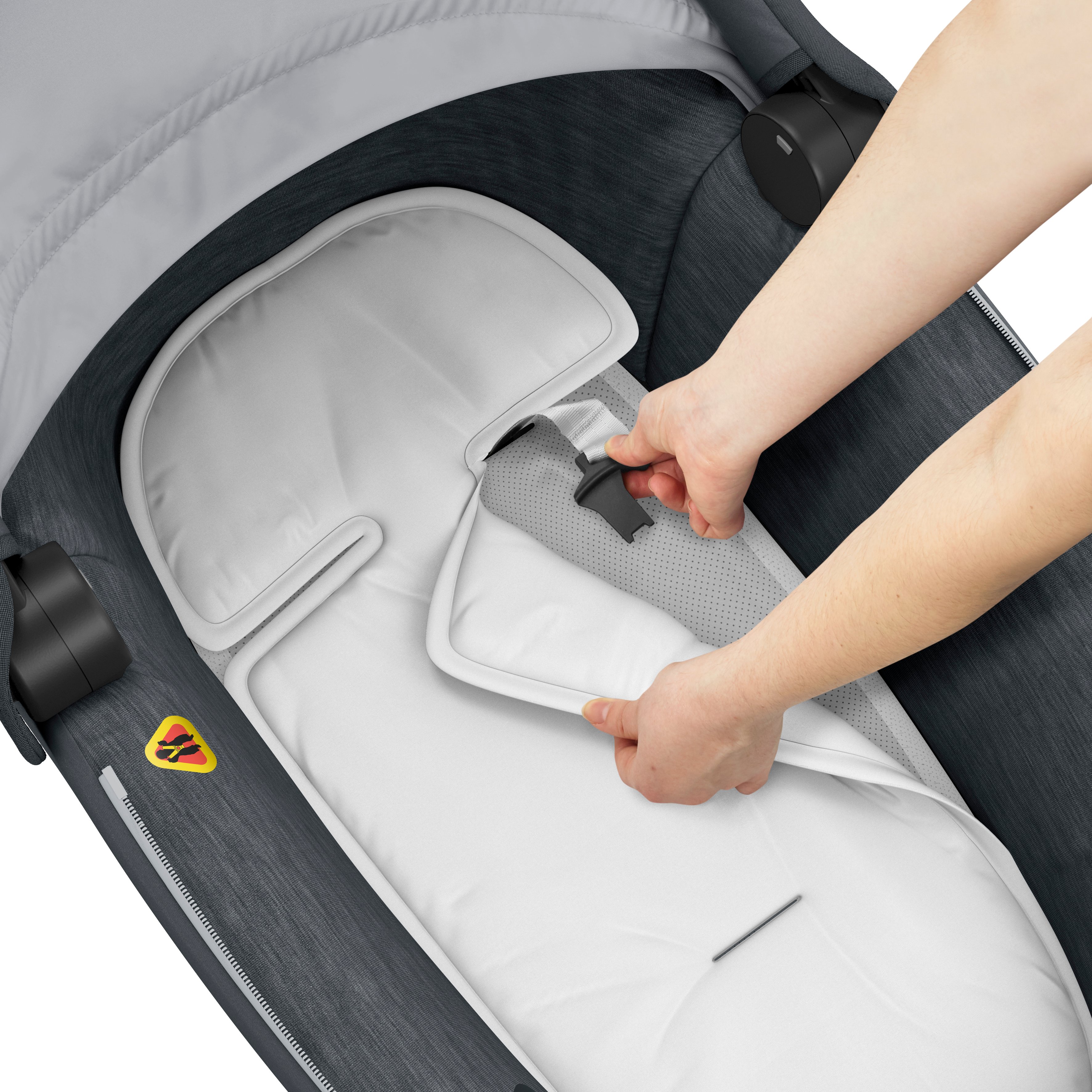 Maxi Cosi Jade Essential Graphite bag, black