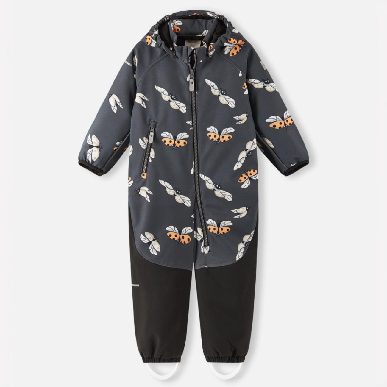 Mørkegrå og svart mønstret softshell heldress for barn med oransje marihøner og hvite insekter, forfra.