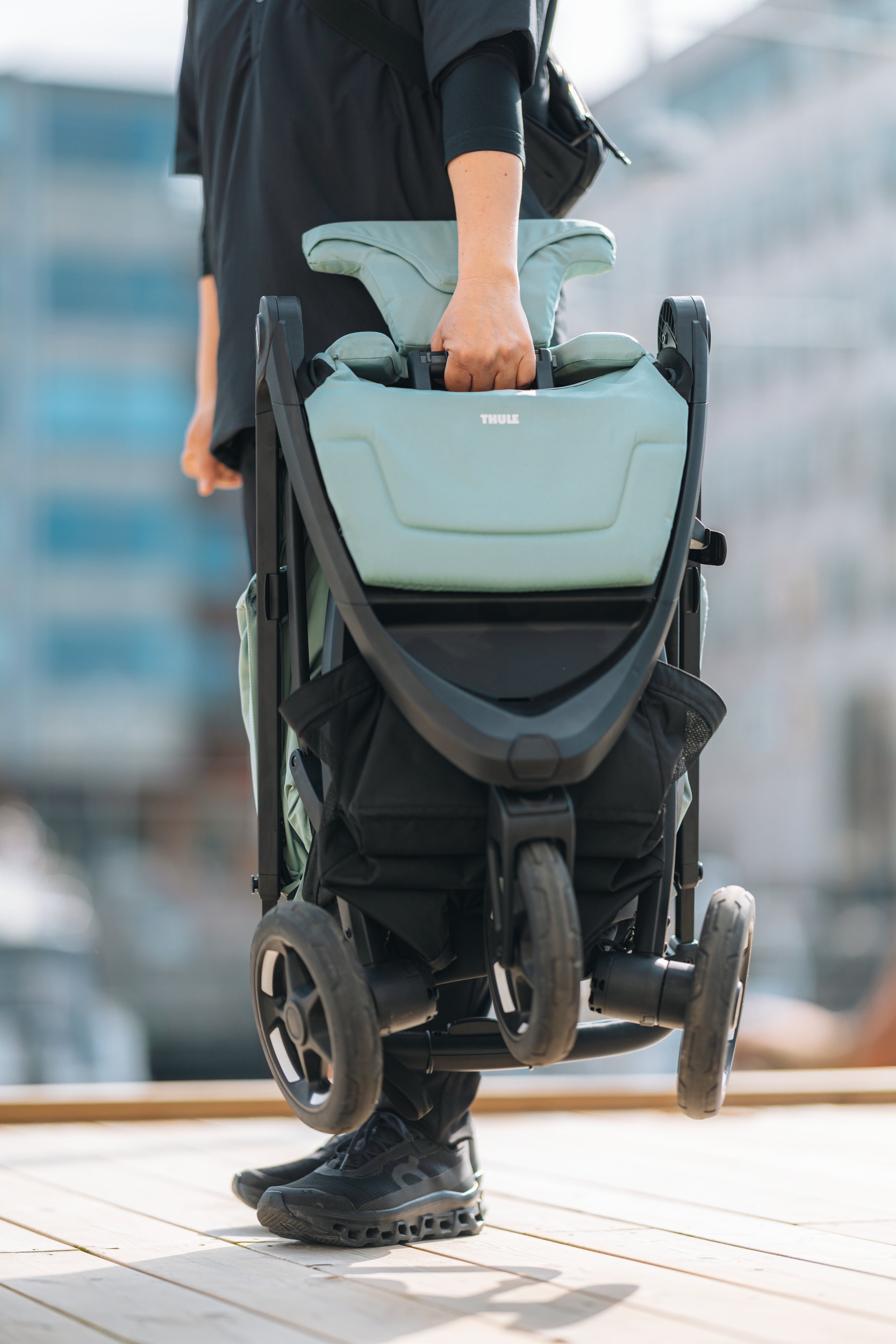 Thule Spring 2 Sportsvogn, Mist Green/Black