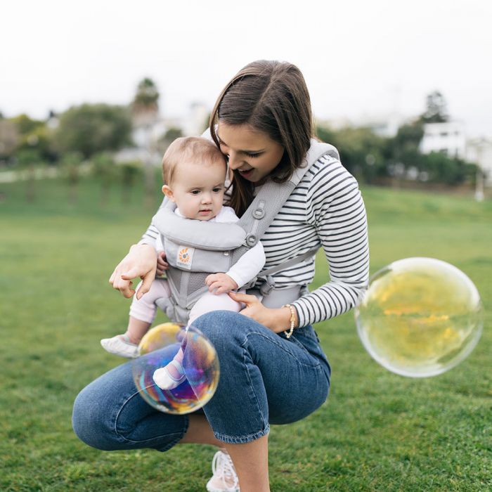 Ergobaby Omni Classic Mesh Bæresele, Grå